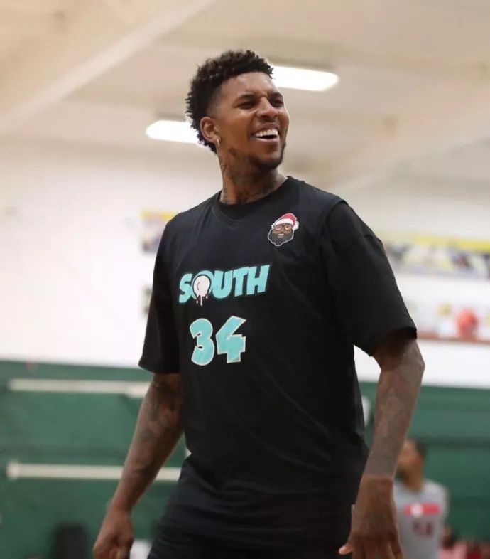 沪媒：足协杯决赛有六成是河南球迷，“球迷专列”重现江湖（沪媒：足协杯决赛现场河南球迷占比达六成，“球迷专列”回归江湖）