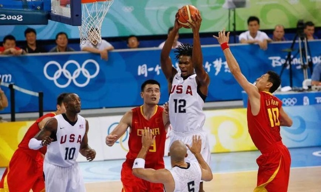 以剑会友 竞逐湖城 2025贵阳击剑公开赛在清镇启幕（剑聚湖城 2025贵阳击剑公开赛清镇开幕）