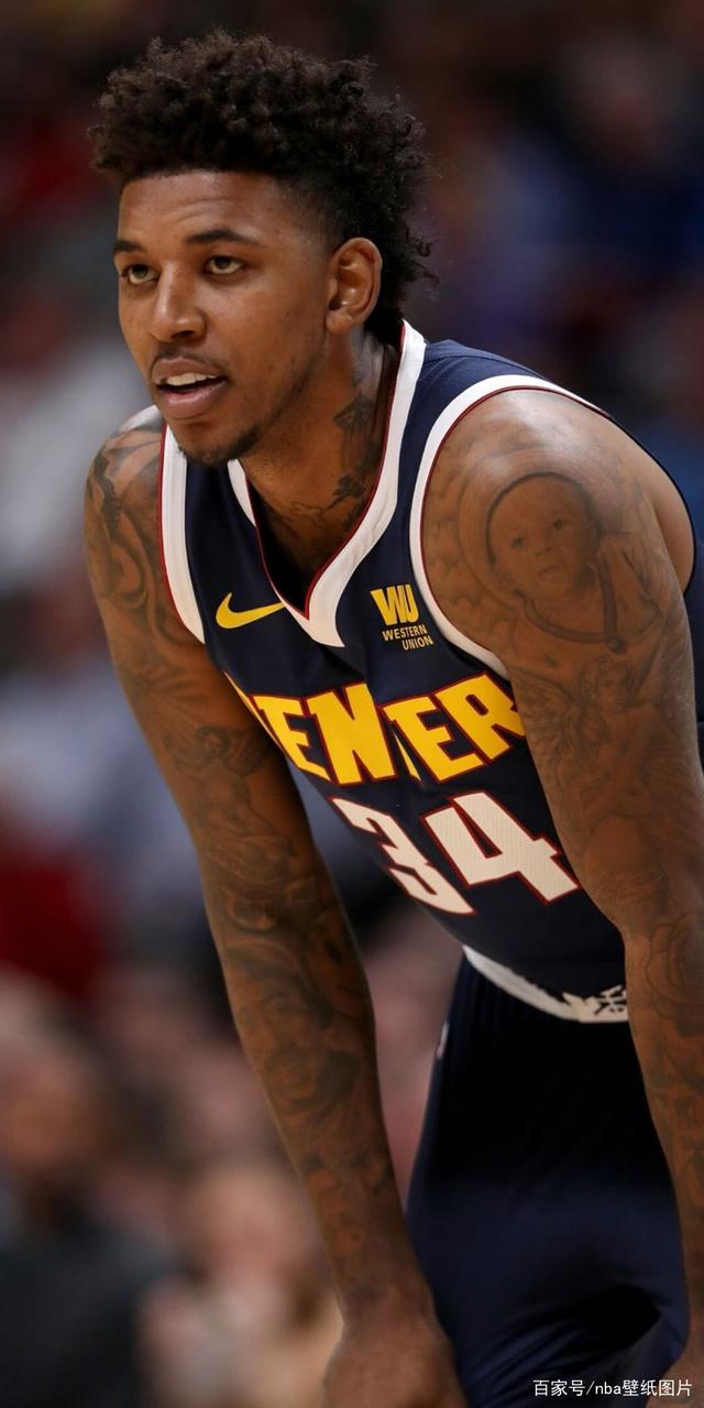 意媒：国米可以启用青训小将卡马特，以应对邓弗里斯伤缺情况（意媒：邓弗里斯伤停，国米考虑启用青训小将卡马特顶替）