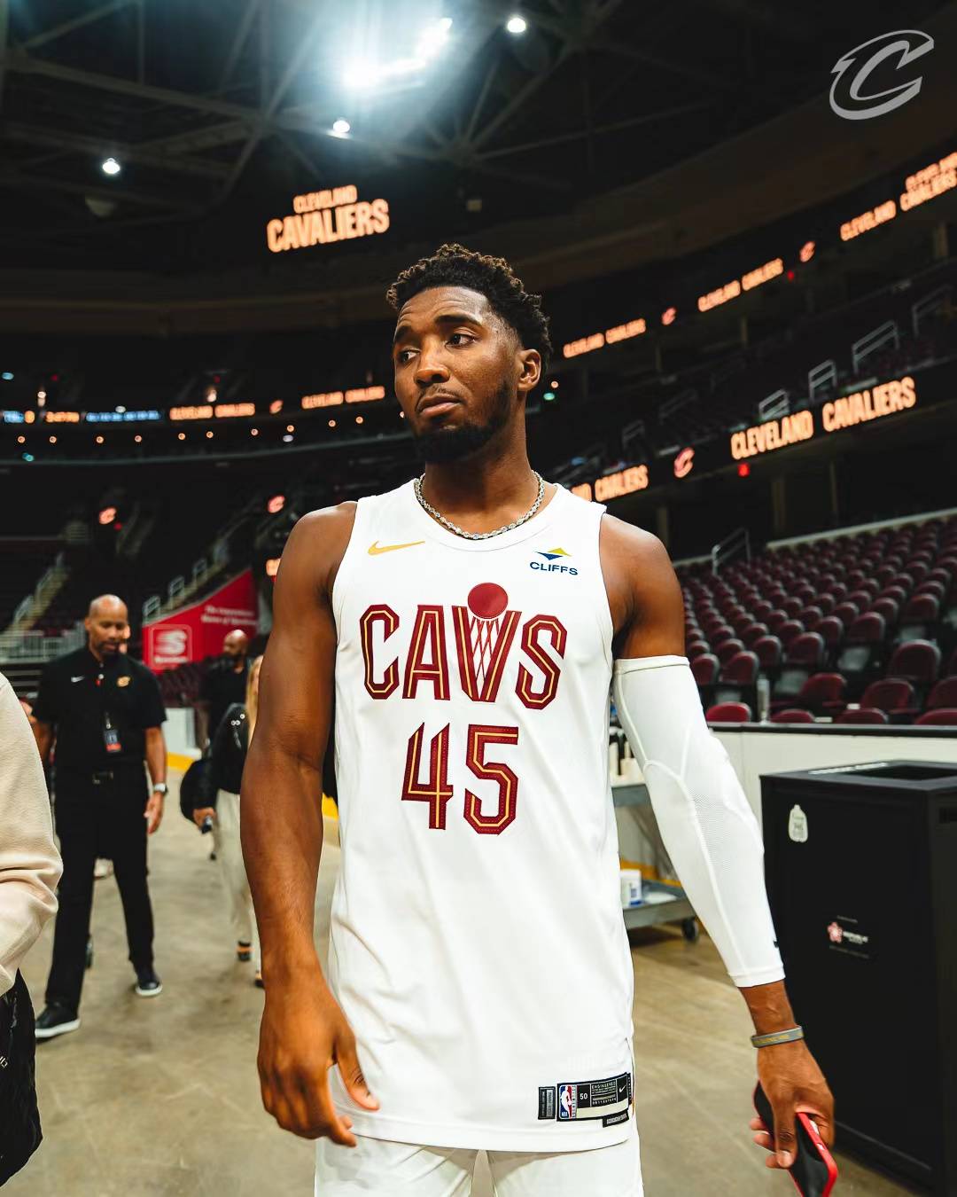 莫雷托：那不勒斯对迪乌夫有意，但球员冬窗不会离开国米（莫雷托：那不勒斯看中迪乌夫，但他冬窗仍会留在国米）