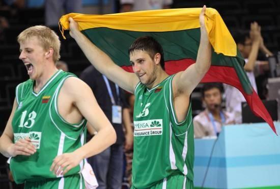 国少vs孟加拉国U17：万项、邝兆镭首发，赵松源替补（国少战孟加拉U17：万项、邝兆镭入首发，赵松源替补）