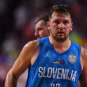 CBA杯战报：胡金秋19分，广厦92-89险胜北京（CBA杯快讯：广厦92-89险胜北京，胡金秋砍下19分）