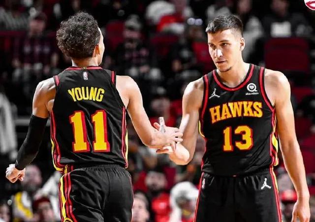 英媒：埃弗顿、利兹联等5家英超俱乐部有意日本国脚前田大然（英媒：包括埃弗顿、利兹联在内的5支英超球队有意引进日本国脚前田大然）